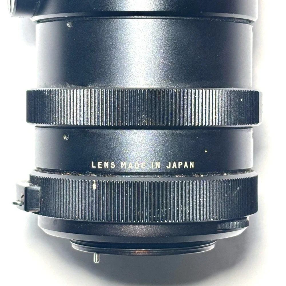 Soligor Auto-Zoom 90mm-230mm I :4.5 Lens No. 1692959 W/ Tripod Mount